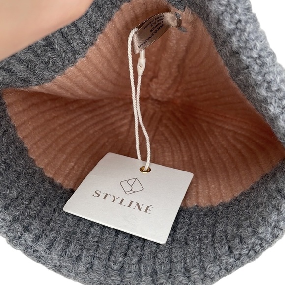 Styline Two Tone Blush Grey Beanie Knit One Size - Picture 13 of 15